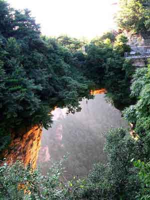 張家界、袁家界、天子山、武陵源二晚二日游